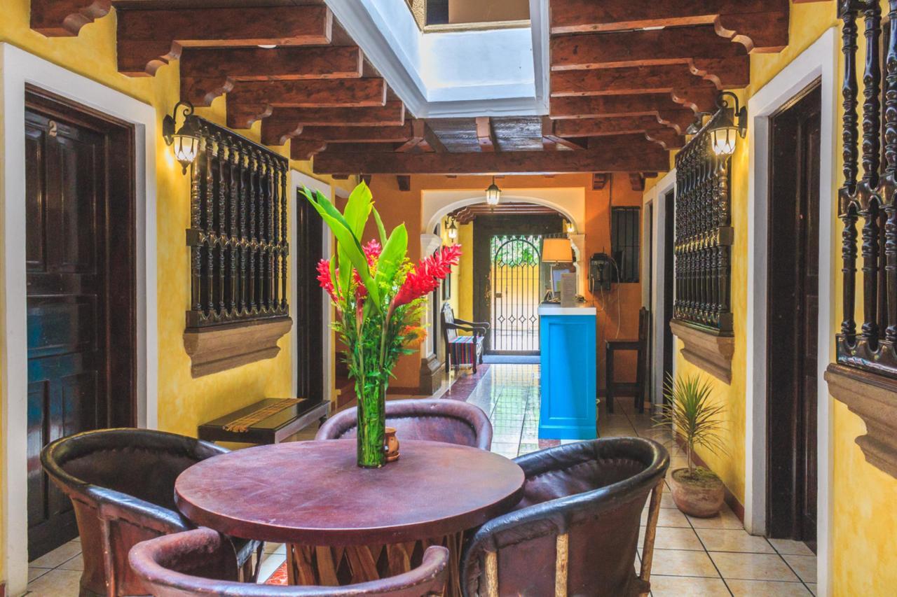 Hotel Casa Santa Lucia Antigua Exterior foto