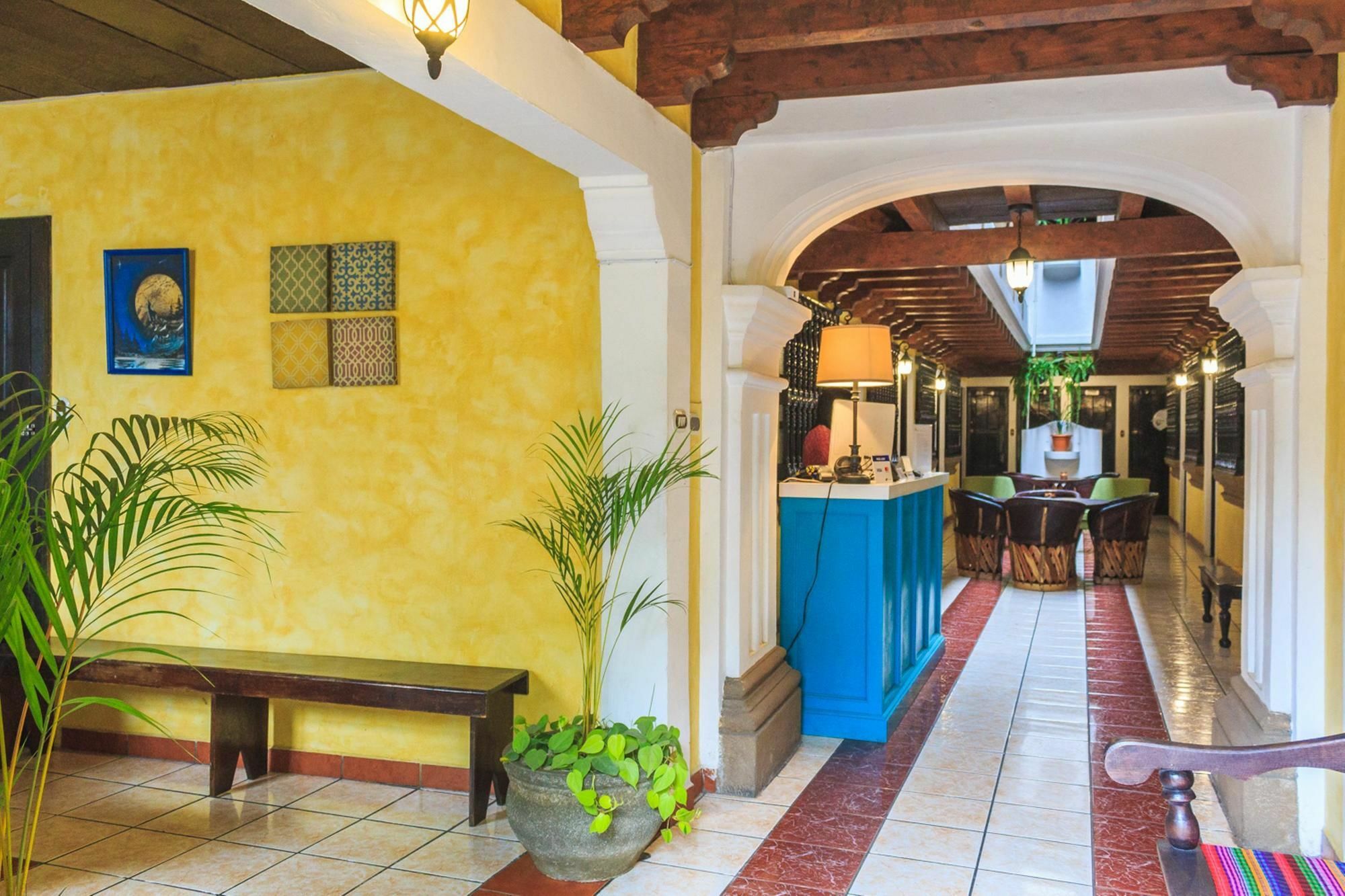 Hotel Casa Santa Lucia Antigua Exterior foto